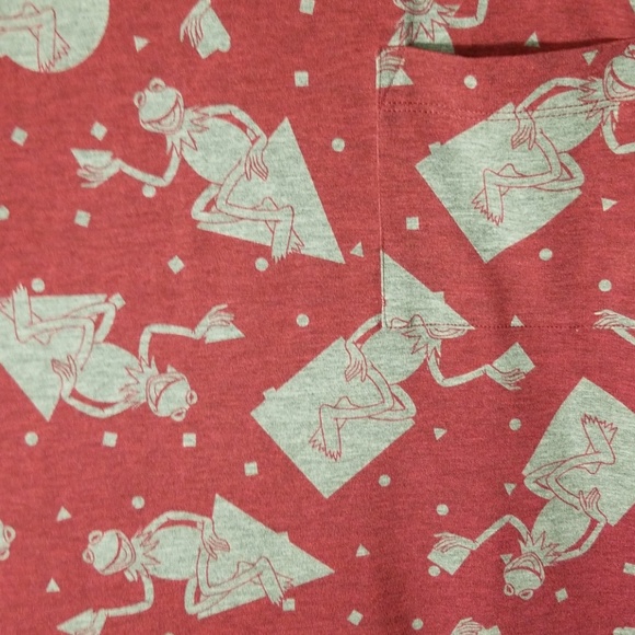 Lularoe carly Disney - Picture 2 of 2